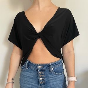 LIKE NEW Small prettylittlething Knot Top